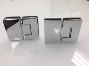 Square or bevelled Hinges